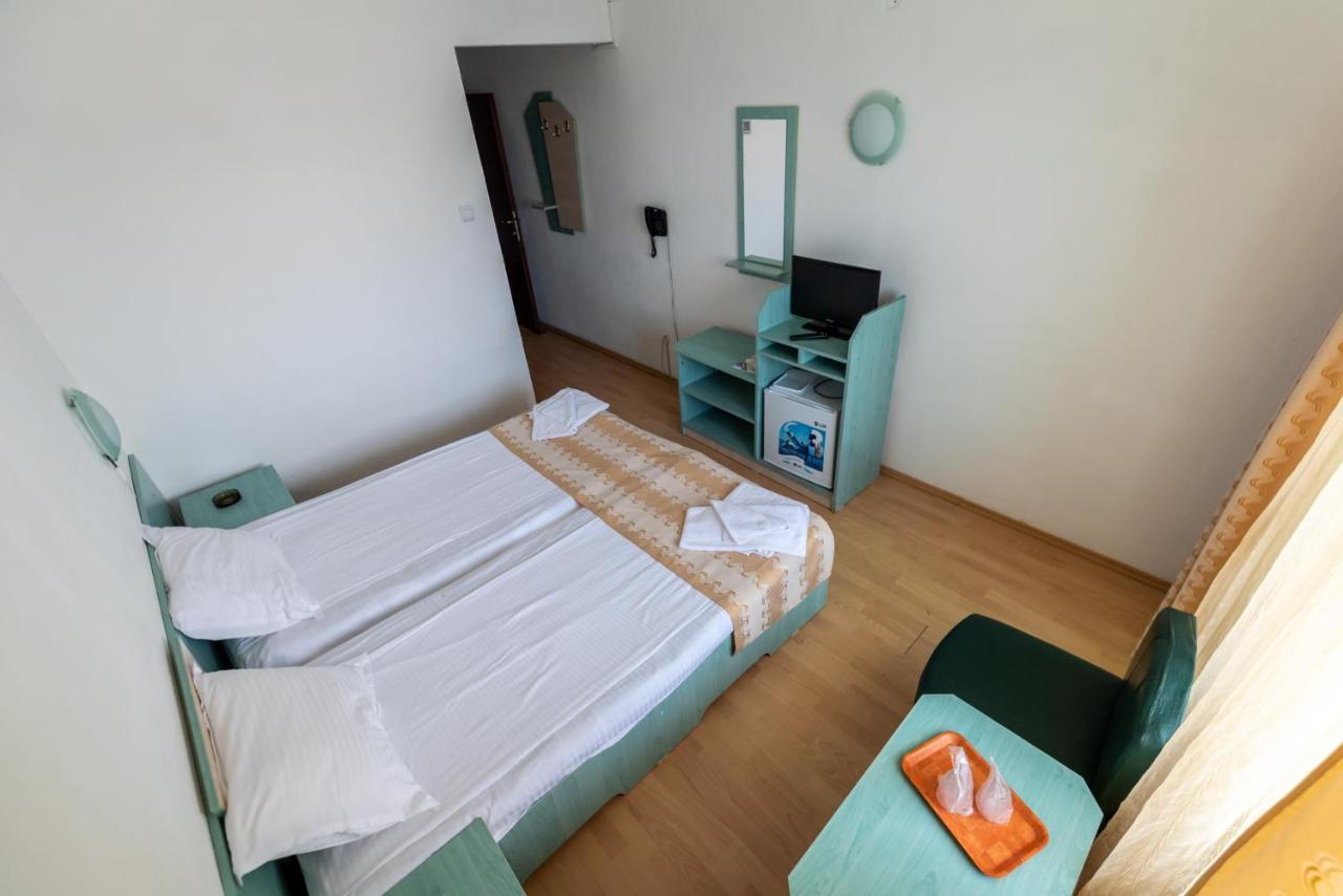 Hotel Capitol Jupiter Bagian luar foto
