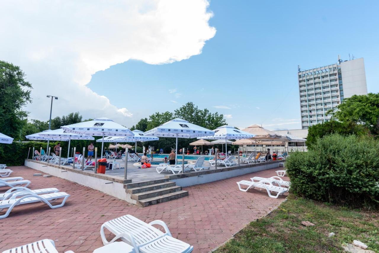 Hotel Capitol Jupiter Bagian luar foto